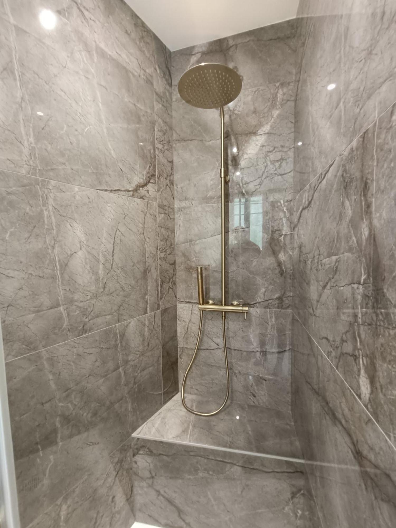 Brifaut Apartment ดีจอง ภายนอก รูปภาพ